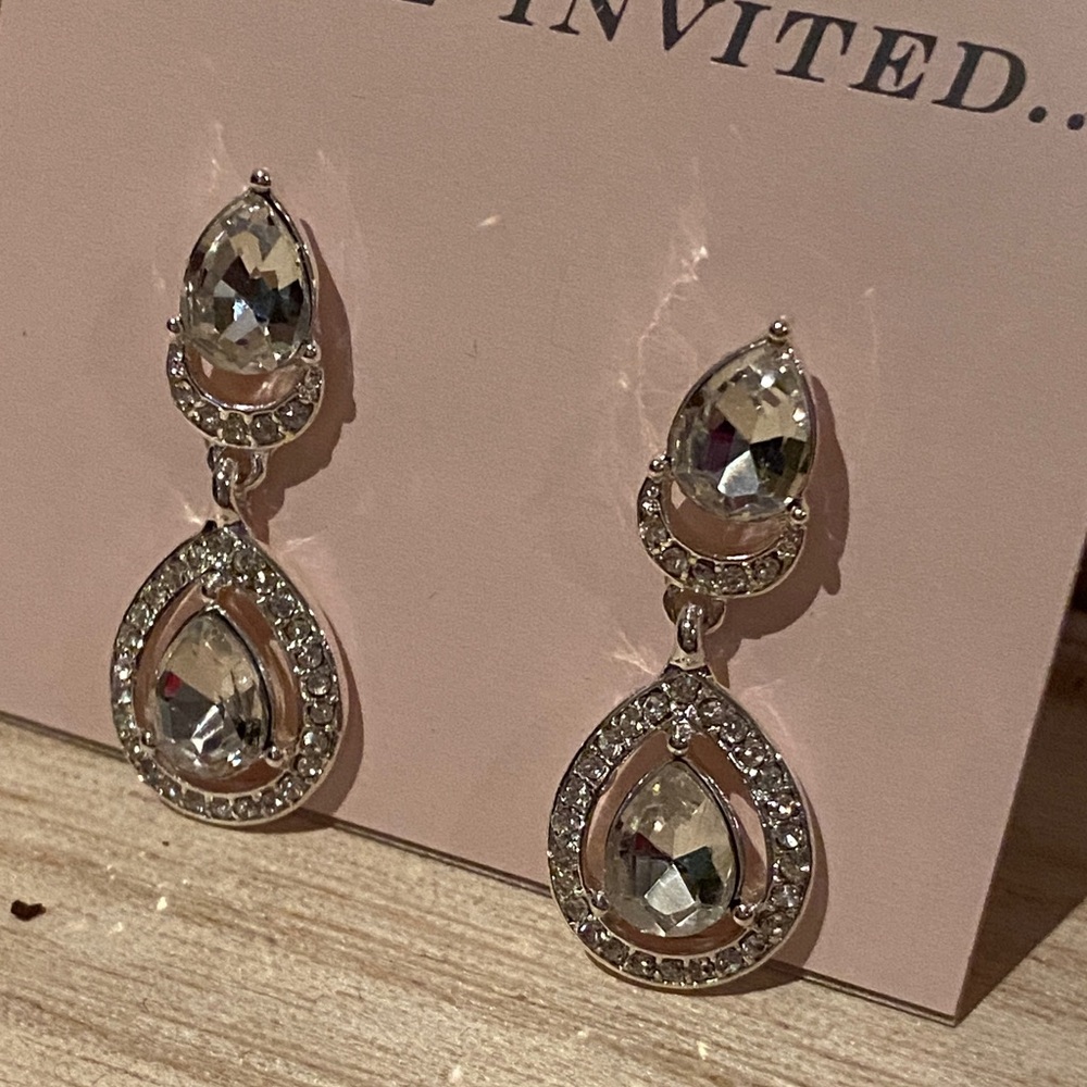 Glamorous Silver Crystal Drop Earrings NWT